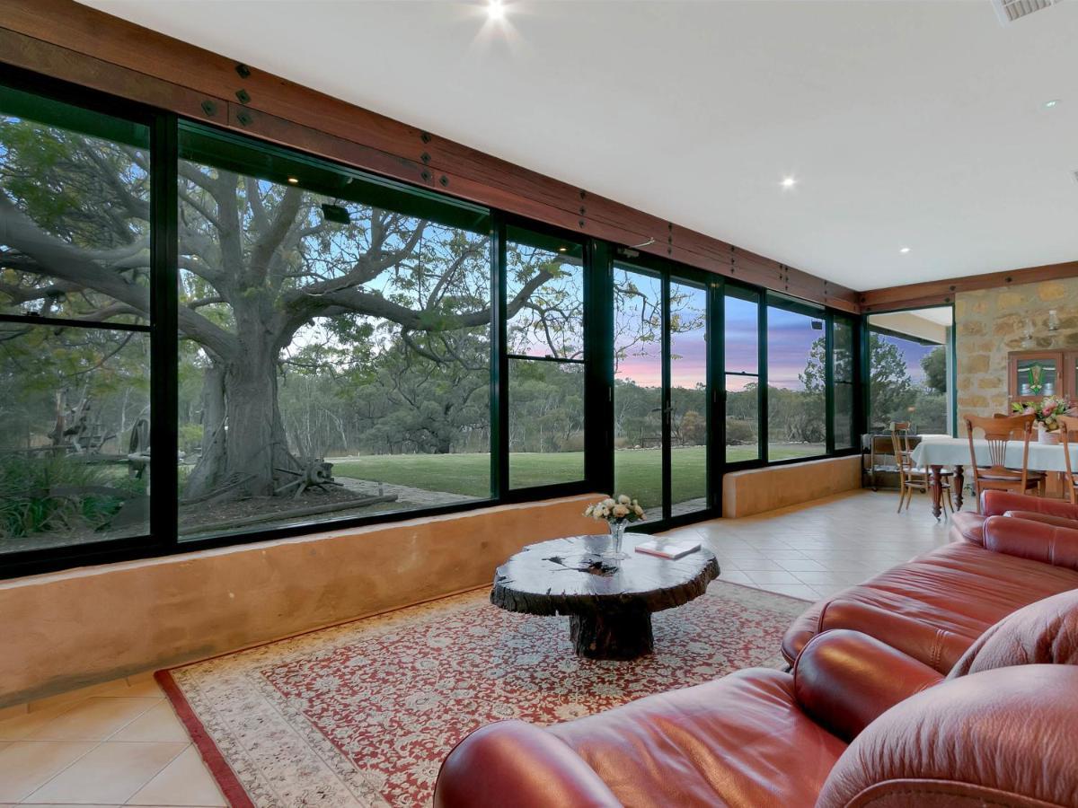 Lake Bywater Cottage Walker Flat Exteriör bild